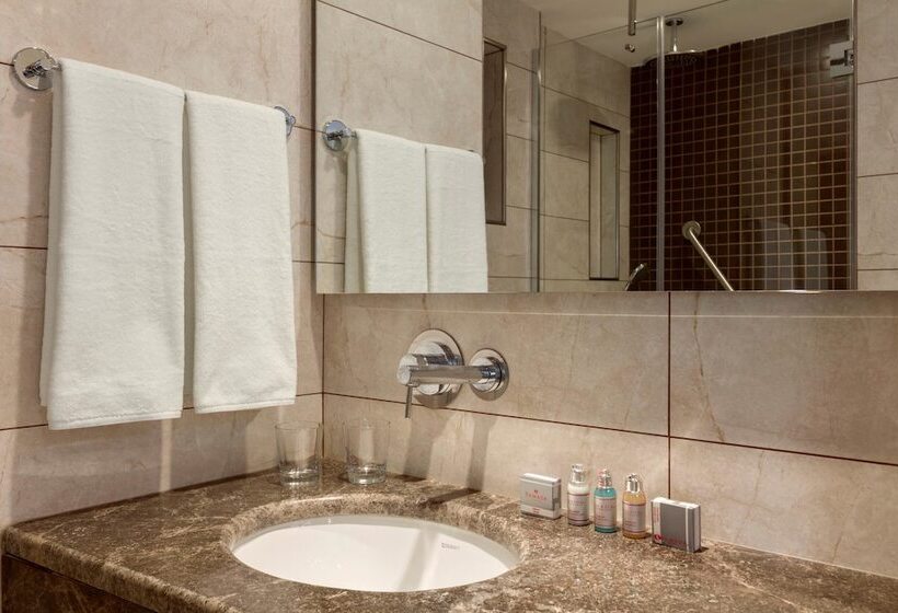 اتاق استاندارد, Ramada By Wyndham Istanbul Old City