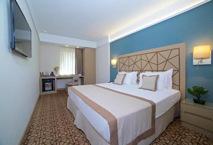 Стандартный Номер Кровать Кинг, Ramada By Wyndham İstanbul Taksim