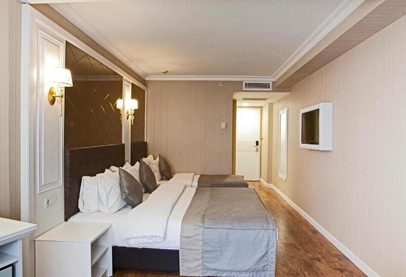 سوییت خانوادگی, Seres Hotel Old City