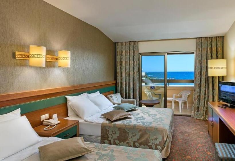 Номер Deluxe Вид на Море, özkaymak İncekum Resort