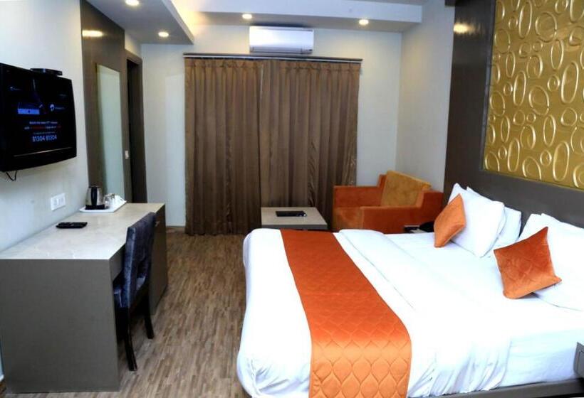 غرفة ديلوكس, Comfort Inn Silver Arch Hotel, Mussoorie
