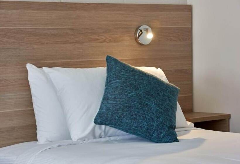 Трехместный Президентский, Gundagai Tourist Suites