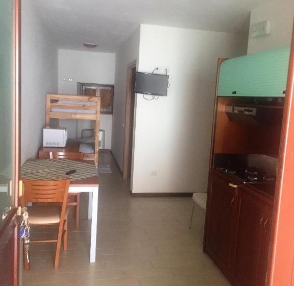 Apartamento 1 Quarto Rés-do-chão, Colle Sul Lago