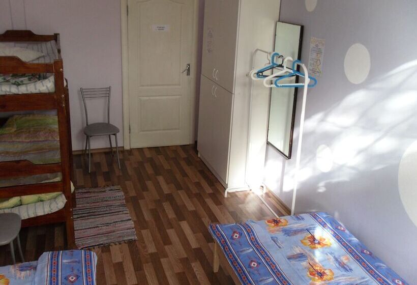 Кровать в Общей Комнате, Hostel Profit