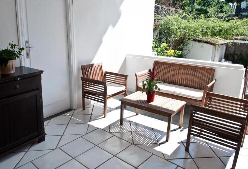 اتاق استاندارد, Mimi B&b