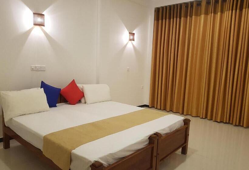 اتاق لوکس با چشم‌انداز دریا, Sunray Beach House
