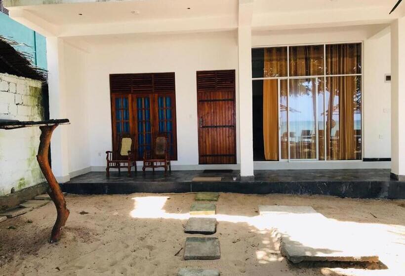 اتاق استاندارد با چشم‌انداز دریا, Sunray Beach House