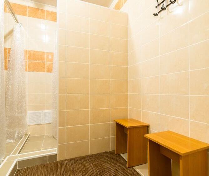 공동 객실, Hostel Izba