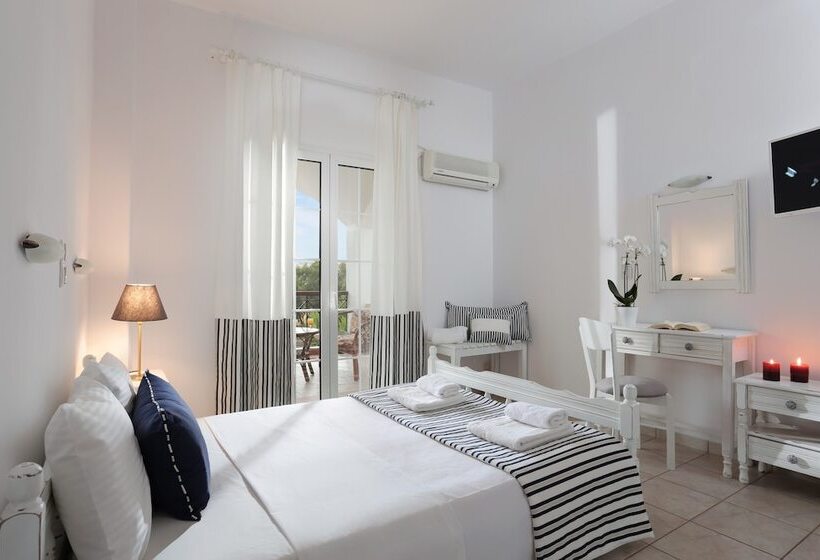 Номер Стандарт Боковой Вид на Море, Iris Beach