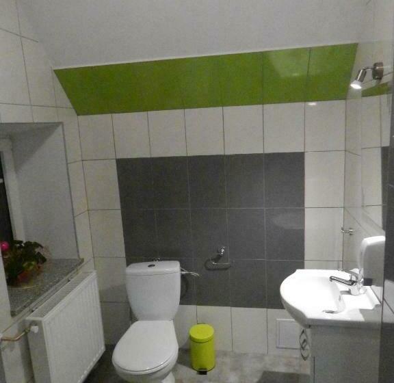 Quarto Estandar, Dom Gościnny Gerus