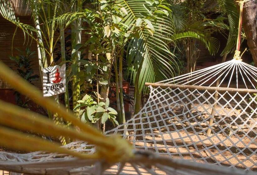 豪华家庭房间, Palm Trees Ayurvedic Heritage