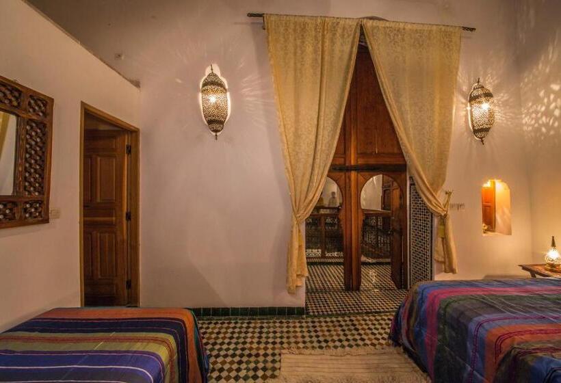 اتاق استاندارد سه نفره, Riad Gzira Fez