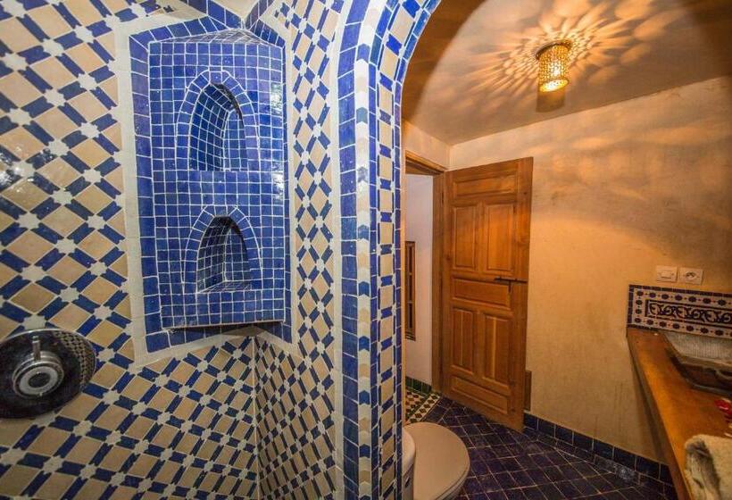 اتاق استاندارد سه نفره, Riad Gzira Fez