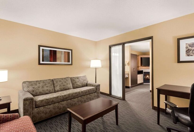 Люкс, Americinn By Wyndham Detroit Lakes