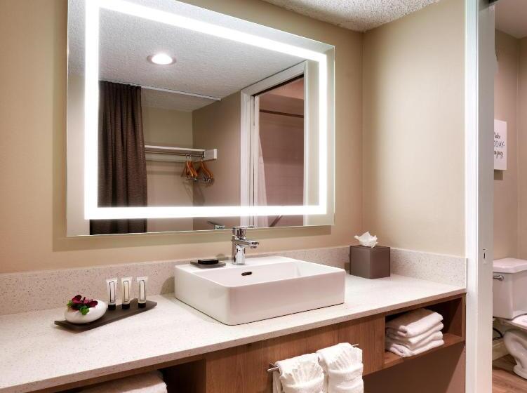 Номер Стандарт, Atrium Hotel Orange County