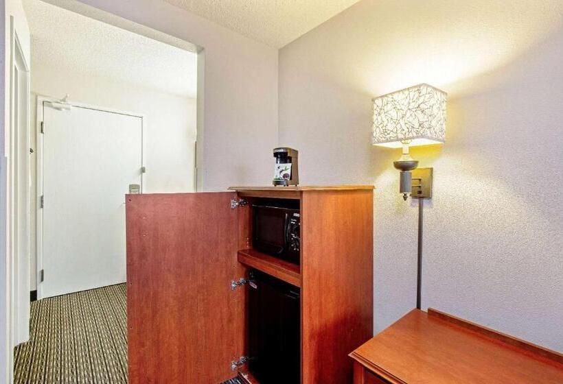 Стандартный Номер Кровать Кинг, La Quinta By Wyndham Harrisburg Airport Hershey