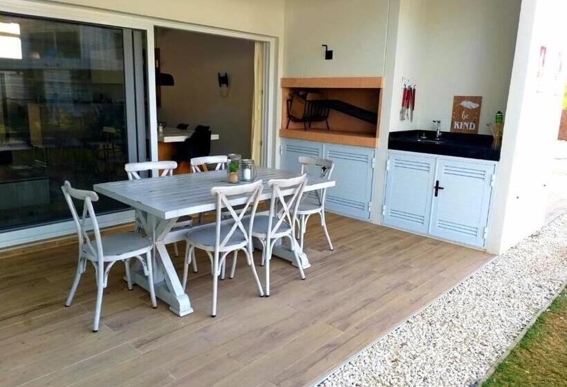 Apartamento 1 Dormitório com Terraço, Solanas Gardens View & Crystal Beach