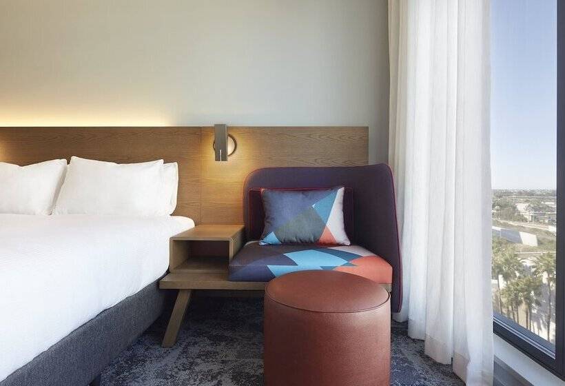 스탠다드 룸, Holiday Inn Express Sydney Airport, An Ihg