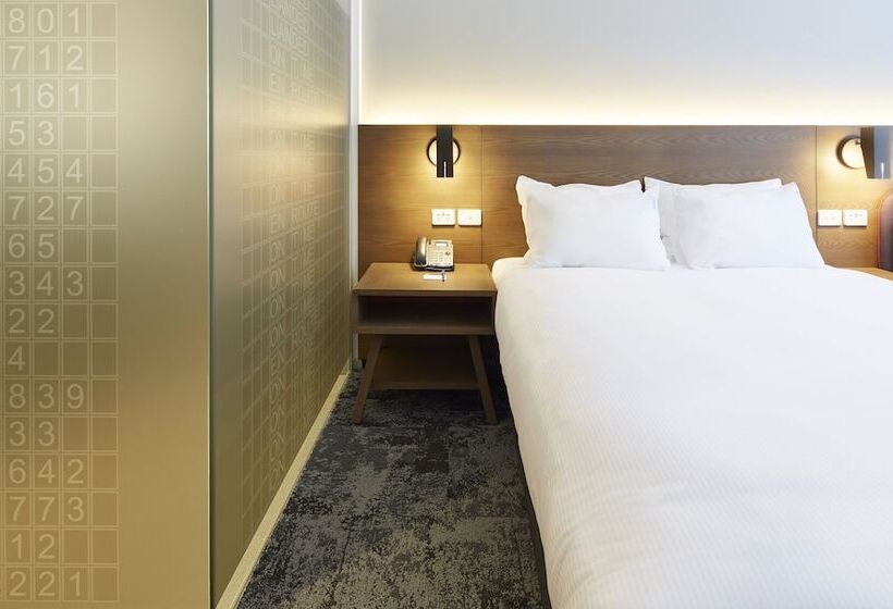 스탠다드 룸, Holiday Inn Express Sydney Airport, An Ihg