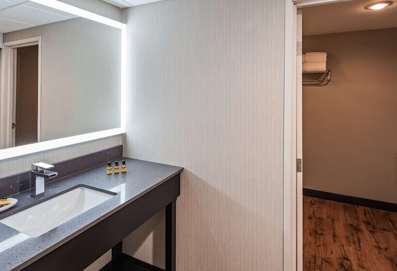 Люкс, Best Western Plus Grant Creek Inn