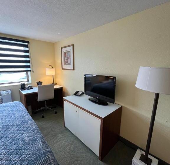 Стандартный Номер Кровать Кинг, Lakeside Inn