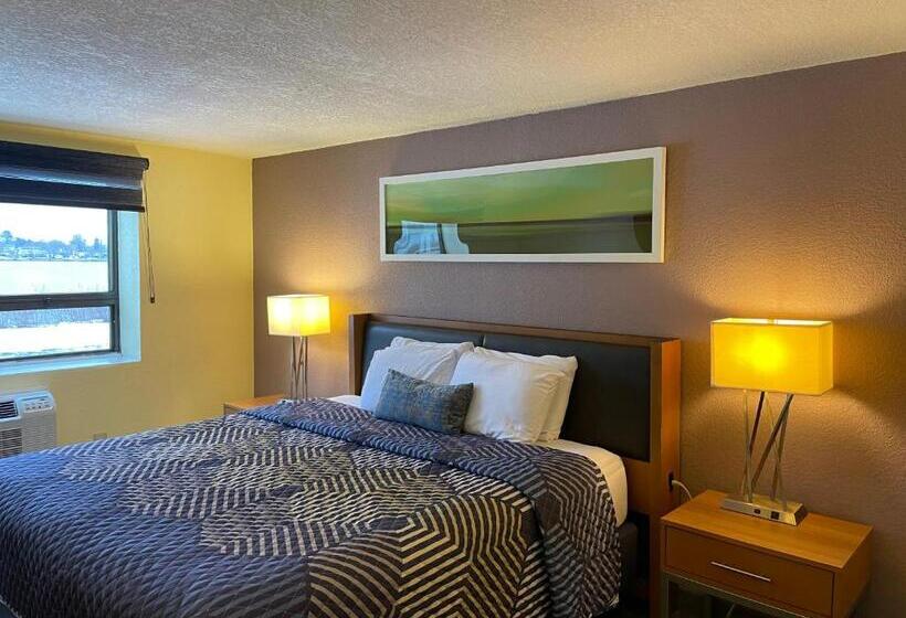 Стандартный Номер Кровать Кинг, Lakeside Inn
