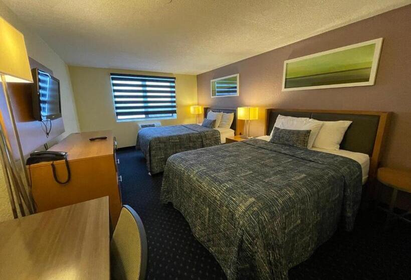 Номер Стандарт, Lakeside Inn
