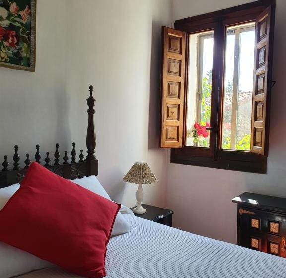 Номер Стандарт, Casa Palaciega El Cuartel