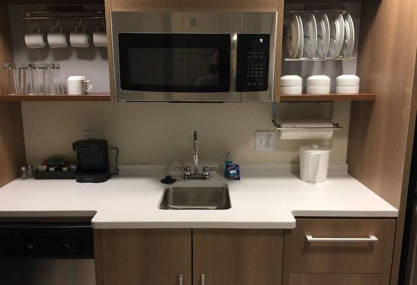 Люкс, Home2 Suites By Hilton Omaha Un Medical Ctr Area