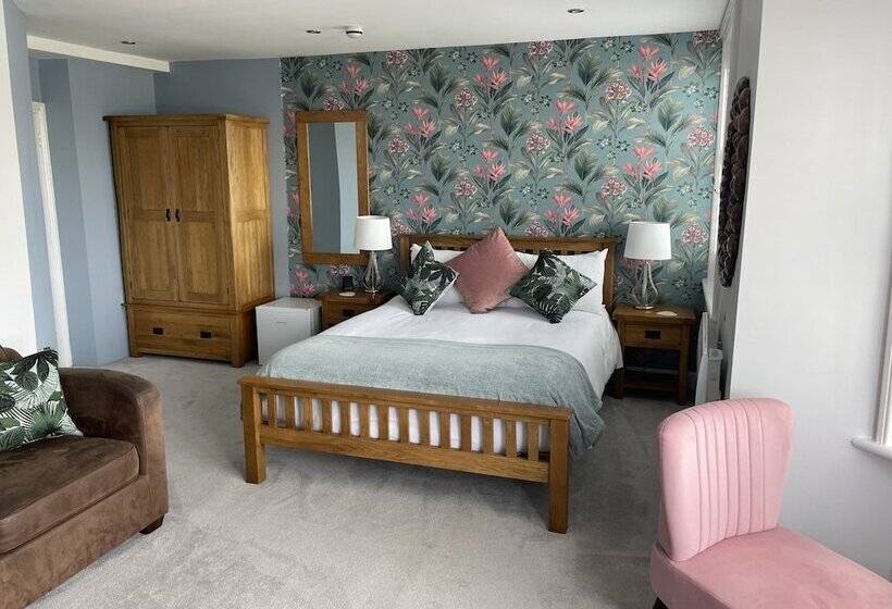 Люкс Deluxe Кровать Кинг, Lantana Guest House