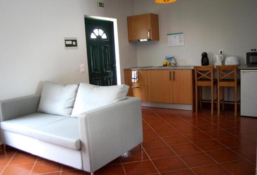 Quarto Estandar, Casas Do Monte