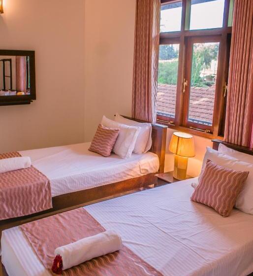 Quarto Estandar com Sacada, Bivora Villa