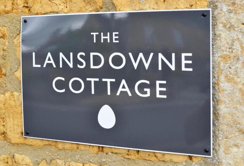 Дом 2 Спальни, The Lansdowne Cottage