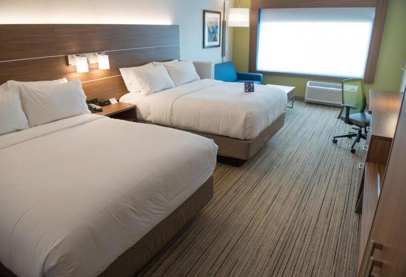 Люкс, Holiday Inn Express & Suites   Warsaw   E Center, An Ihg