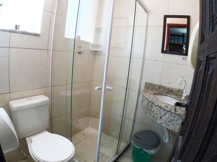 Кровать в Общей Комнате, Chamos Hostel Cultural