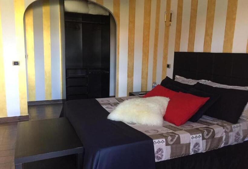 اتاق لوکس سه تخته, Fiumicino A57 Banano