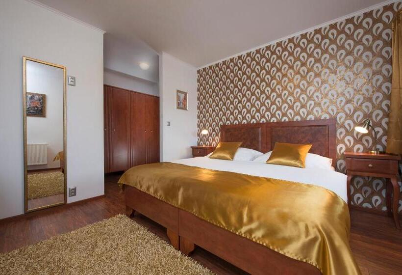 Номер Deluxe с Балконом, G88 Residence