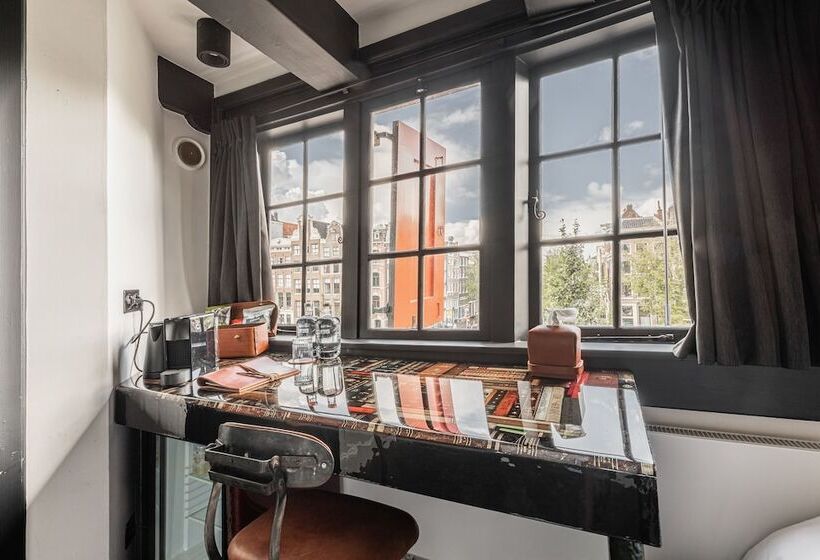 Standard Single Room, Boutique Hotel The Craftsmen