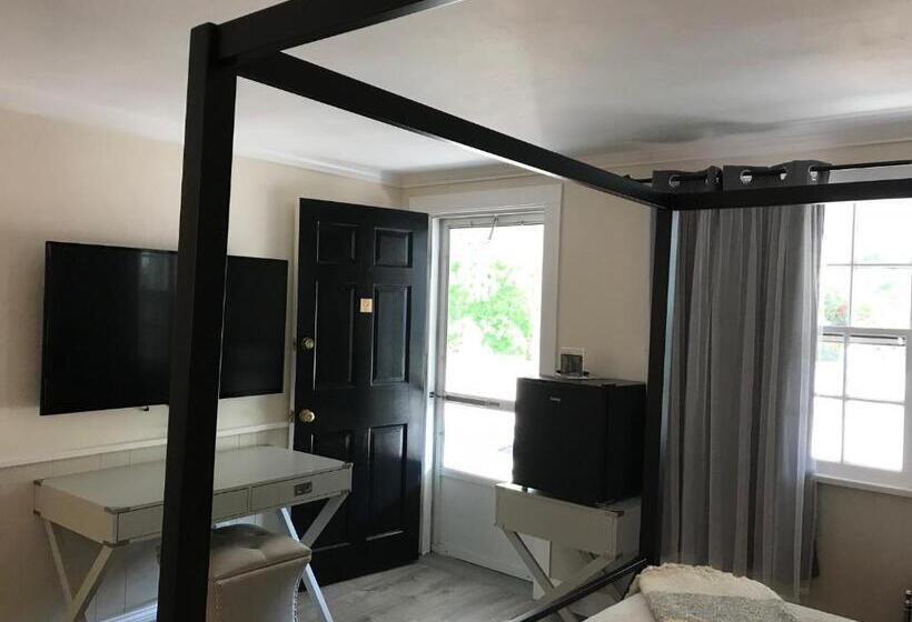 经典四人房间, Starlight Lodge North Conway