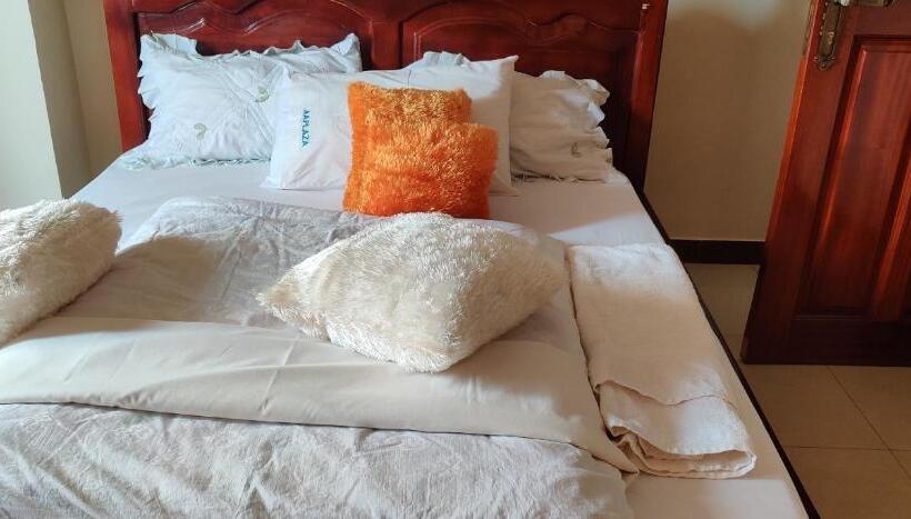 اتاق سوپریور خانوادگی, Airport Hotel Entebbe
