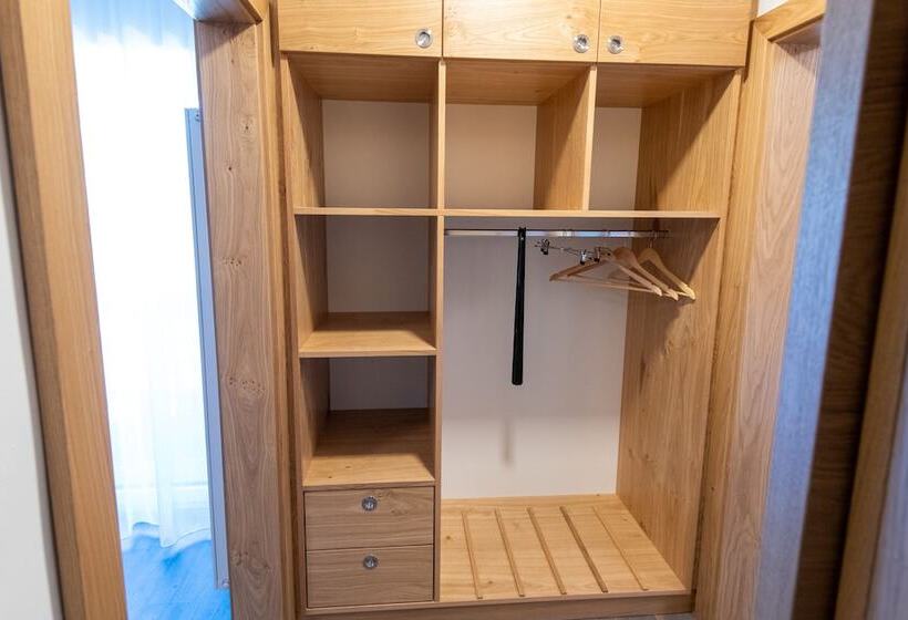 Номер Стандарт с Балконом, Genussgasthof Willenshofer