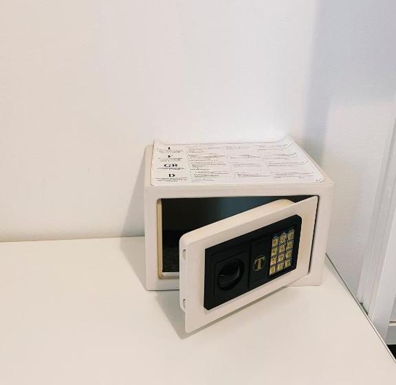 バルコニー付きデラックスルーム, Crudis Luxury Rooms