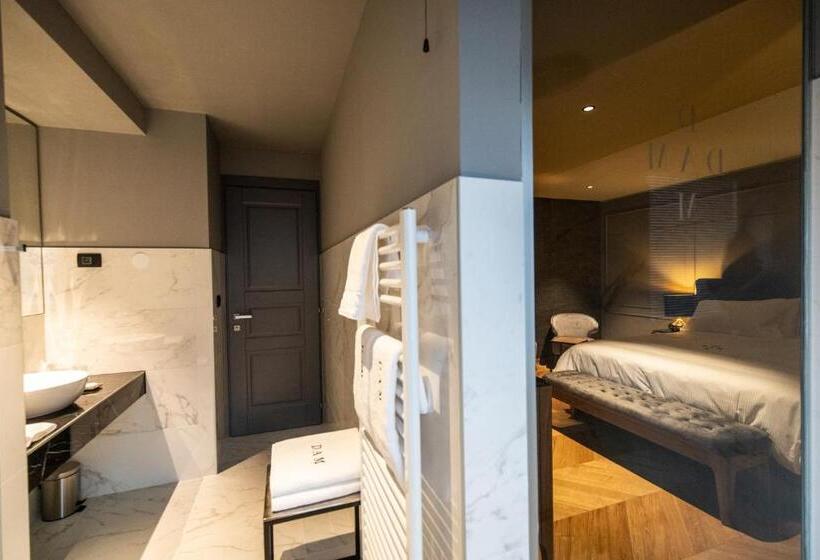 اتاق لوکس با تخت بزرگ, Dam Boutique Hotel & Restaurant