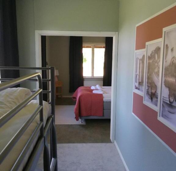 Семейный Номер, Sjugare Gård Bed & Breakfast