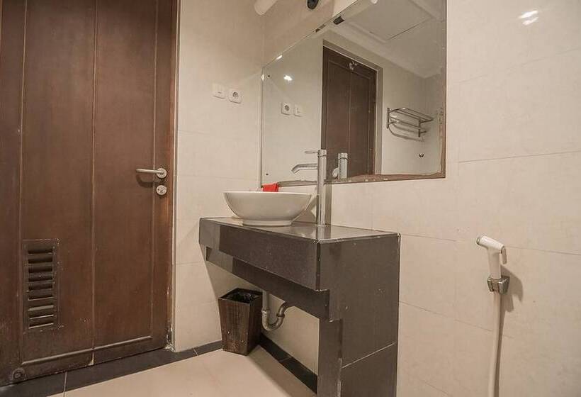 디럭스 룸, Reddoorz Premium Syariah @ Semarang City Center