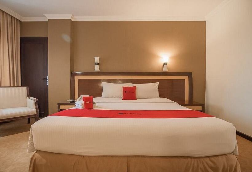 디럭스 룸, Reddoorz Premium Syariah @ Semarang City Center