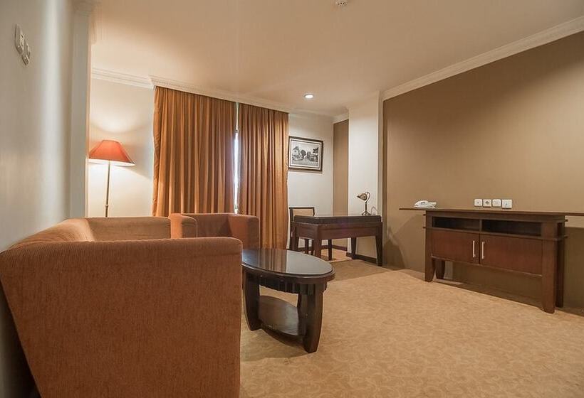 스위트, Reddoorz Premium Syariah @ Semarang City Center
