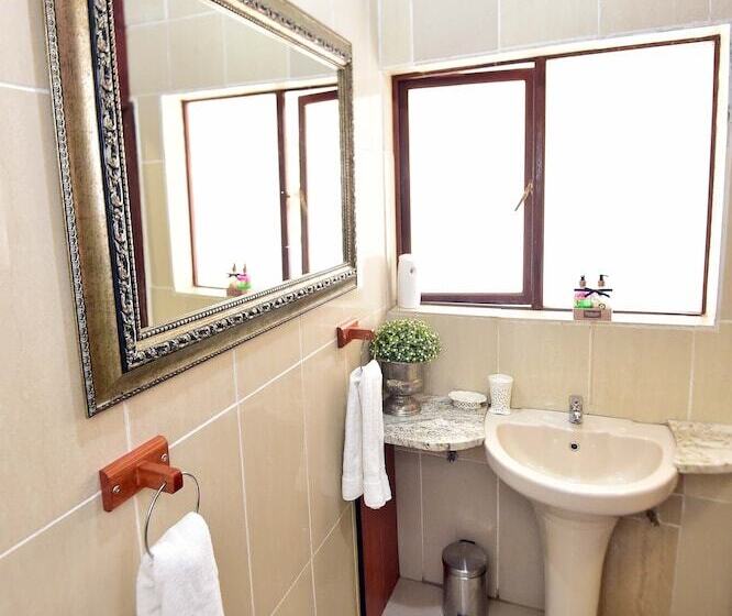 Номер Deluxe, Kamsa Royal Guest House