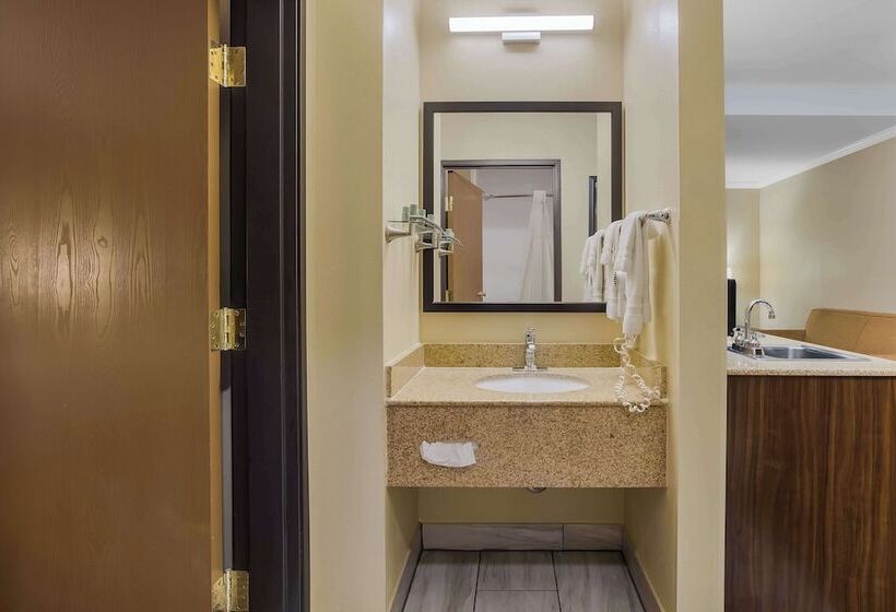 스위트, Best Western Gold Poppy Inn