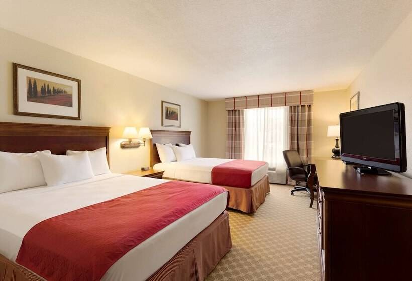Люкс, Country Inn & Suites By Radisson, Nevada, Mo